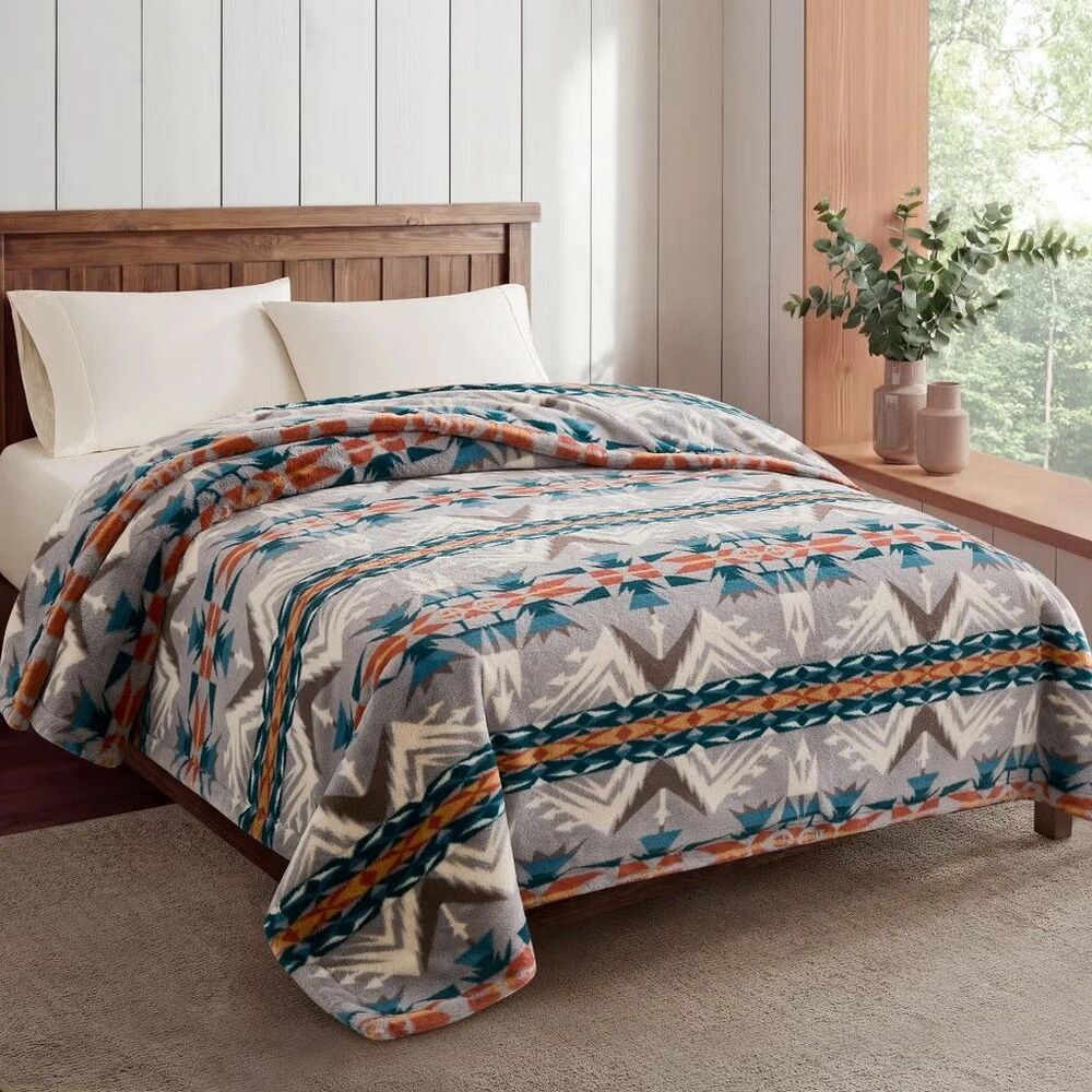 Pendleton Blanket Faux Fur Luxe QUEEN Blanket Queen: 98 in. x 92 in. NEW